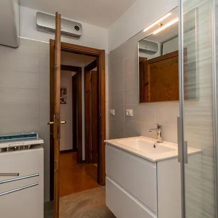 Apartment Dimora Al Vajolet Pozza di Fassa
